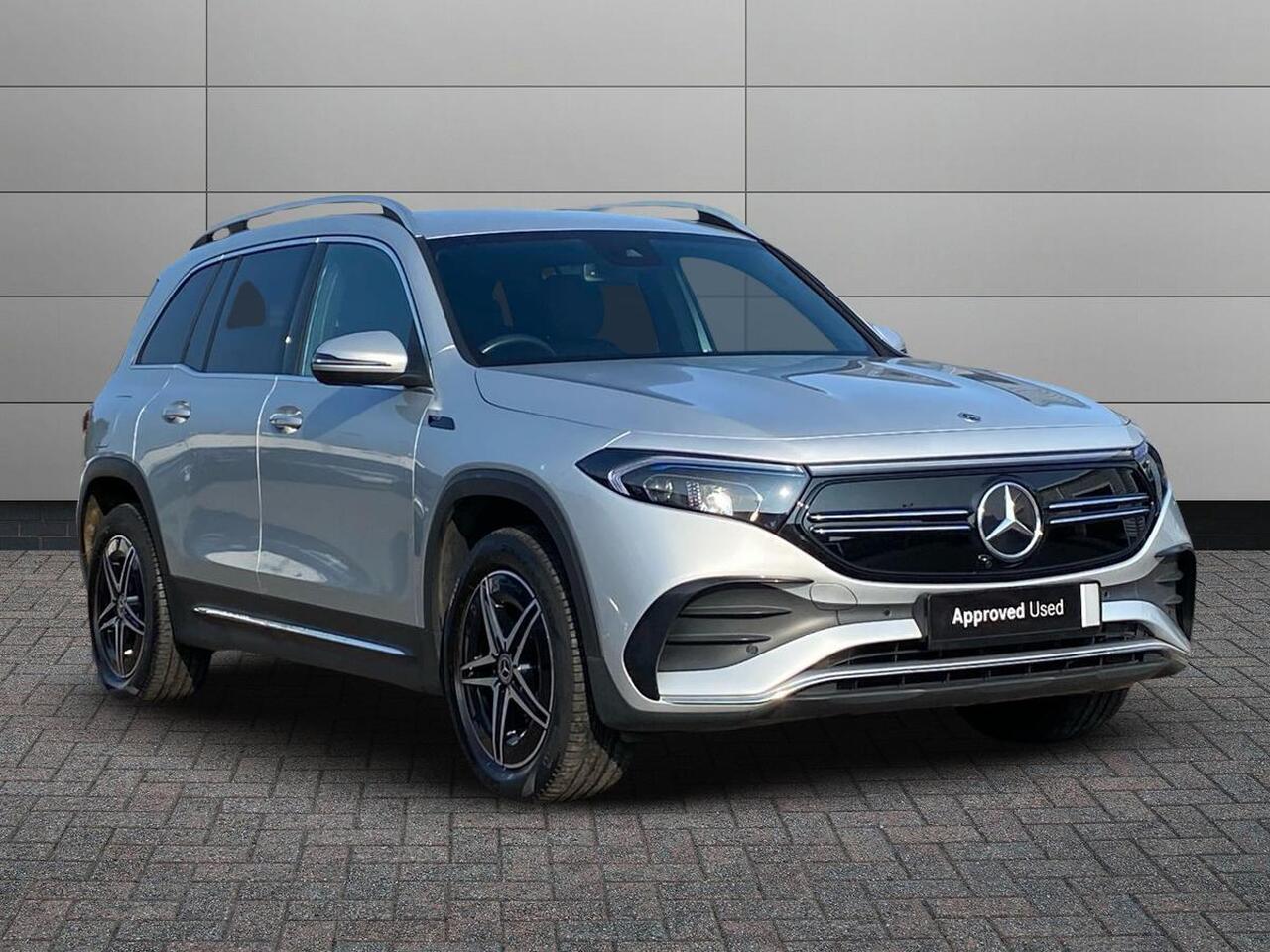 Main listing image - Mercedes-Benz EQB
