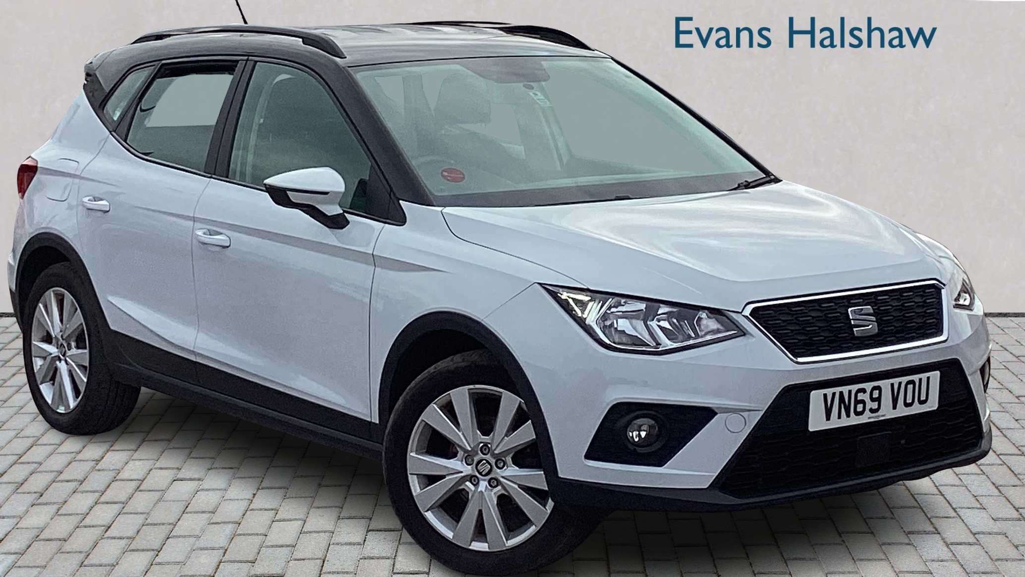 Main listing image - SEAT Arona