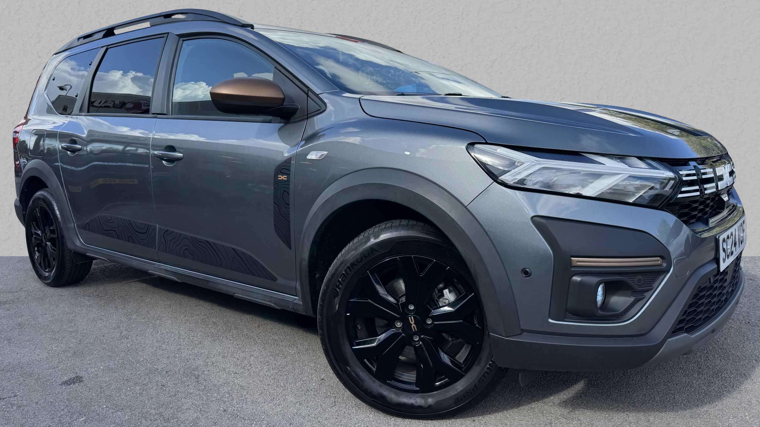 Main listing image - Dacia Jogger