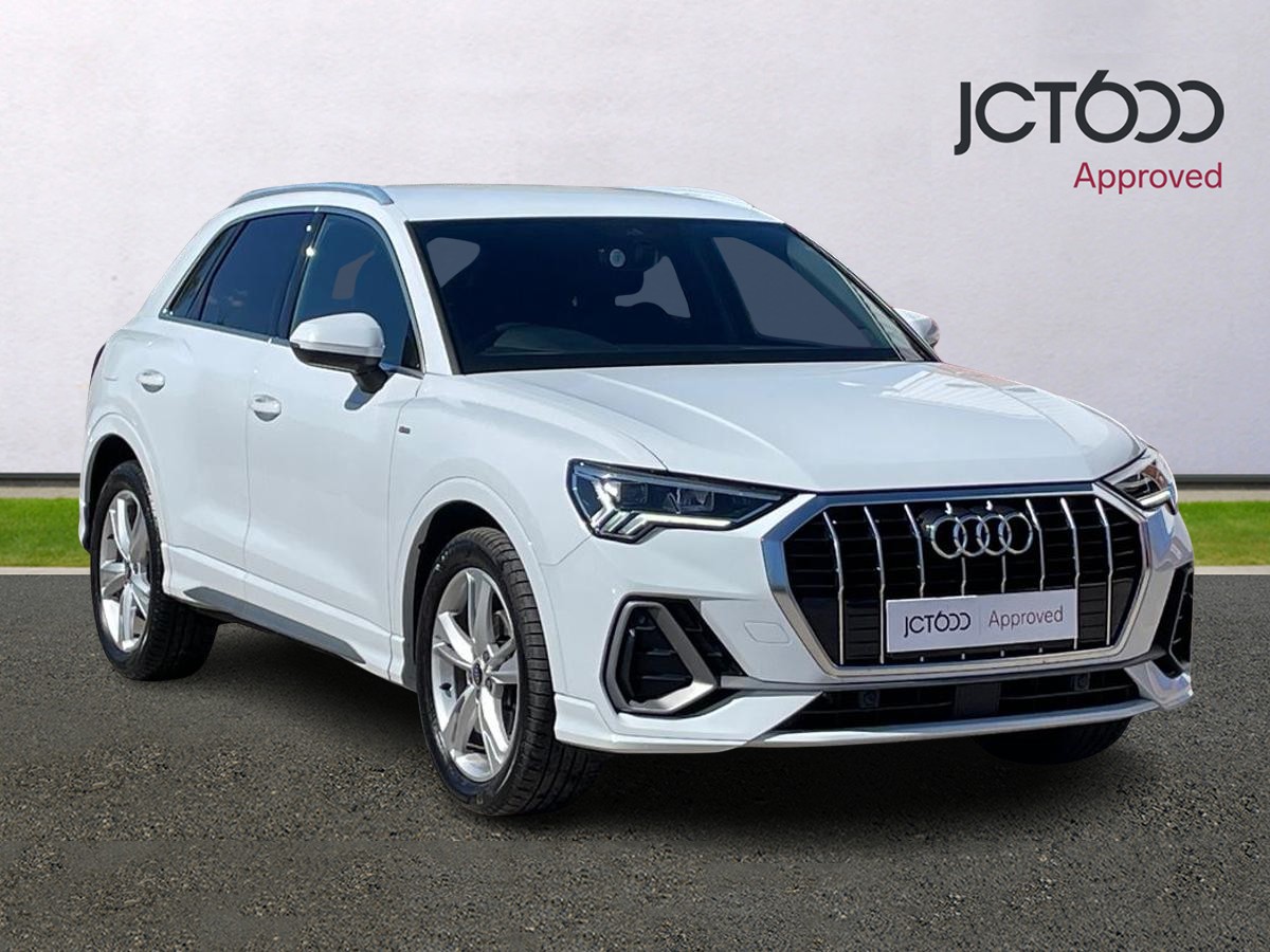 Main listing image - Audi Q3