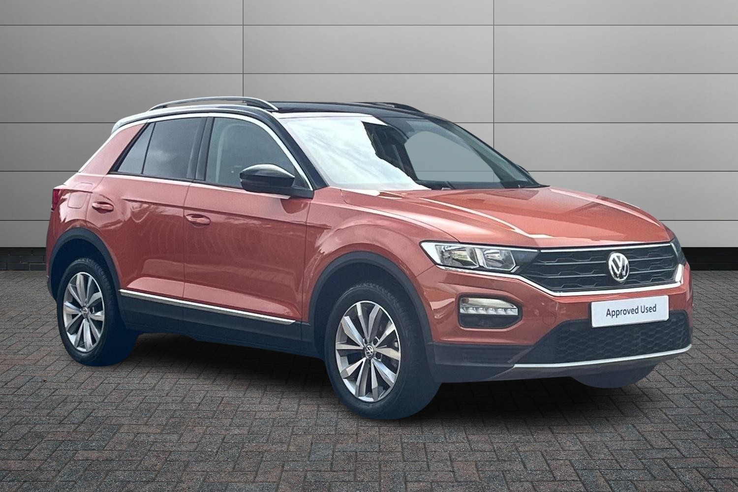 Main listing image - Volkswagen T-Roc