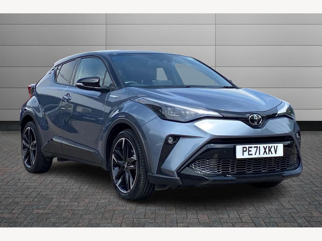 Main listing image - Toyota C-HR
