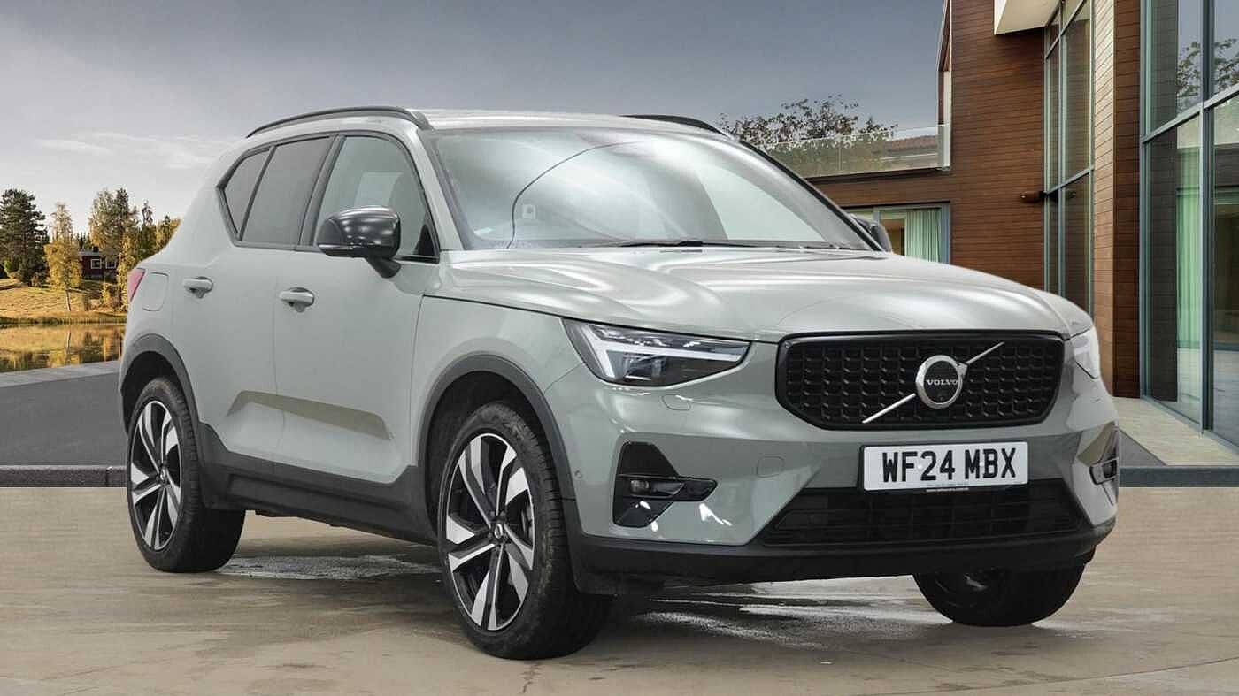 Main listing image - Volvo XC40