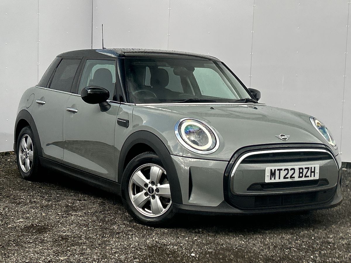 Main listing image - MINI Hatchback 5dr