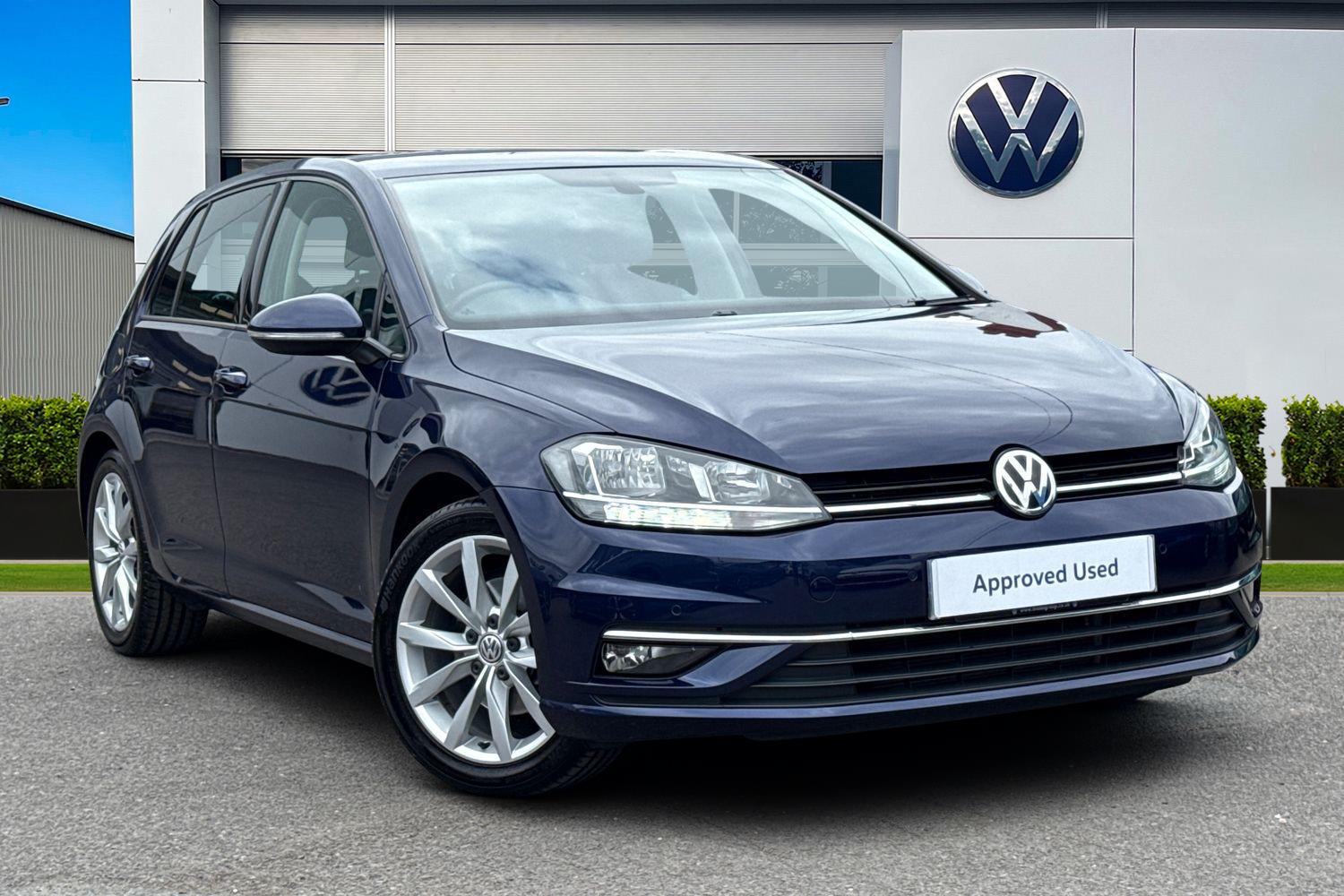 Main listing image - Volkswagen Golf