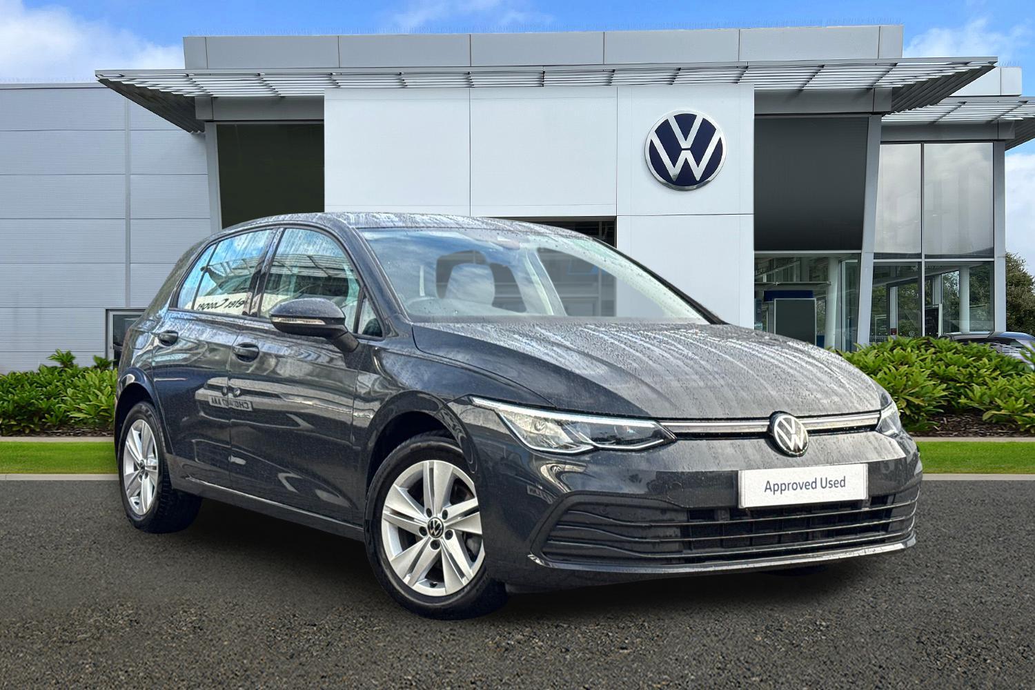 Main listing image - Volkswagen Golf