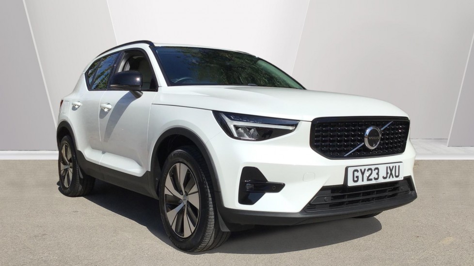 Main listing image - Volvo XC40
