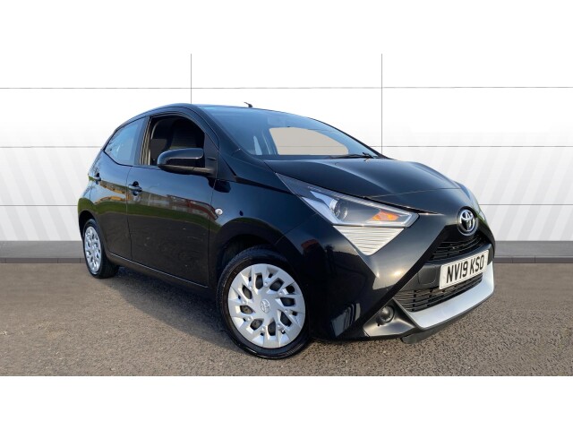 Main listing image - Toyota Aygo