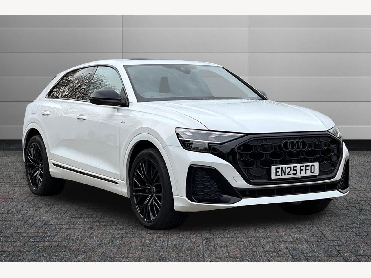 Main listing image - Audi Q8