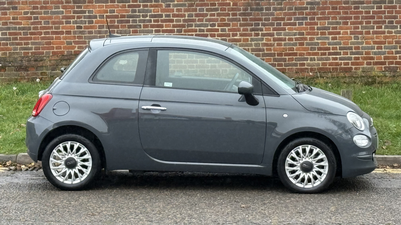 Main listing image - Fiat 500