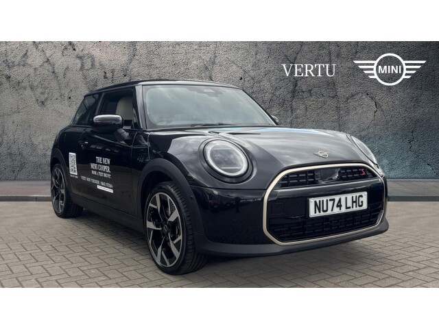 Main listing image - MINI Hatchback