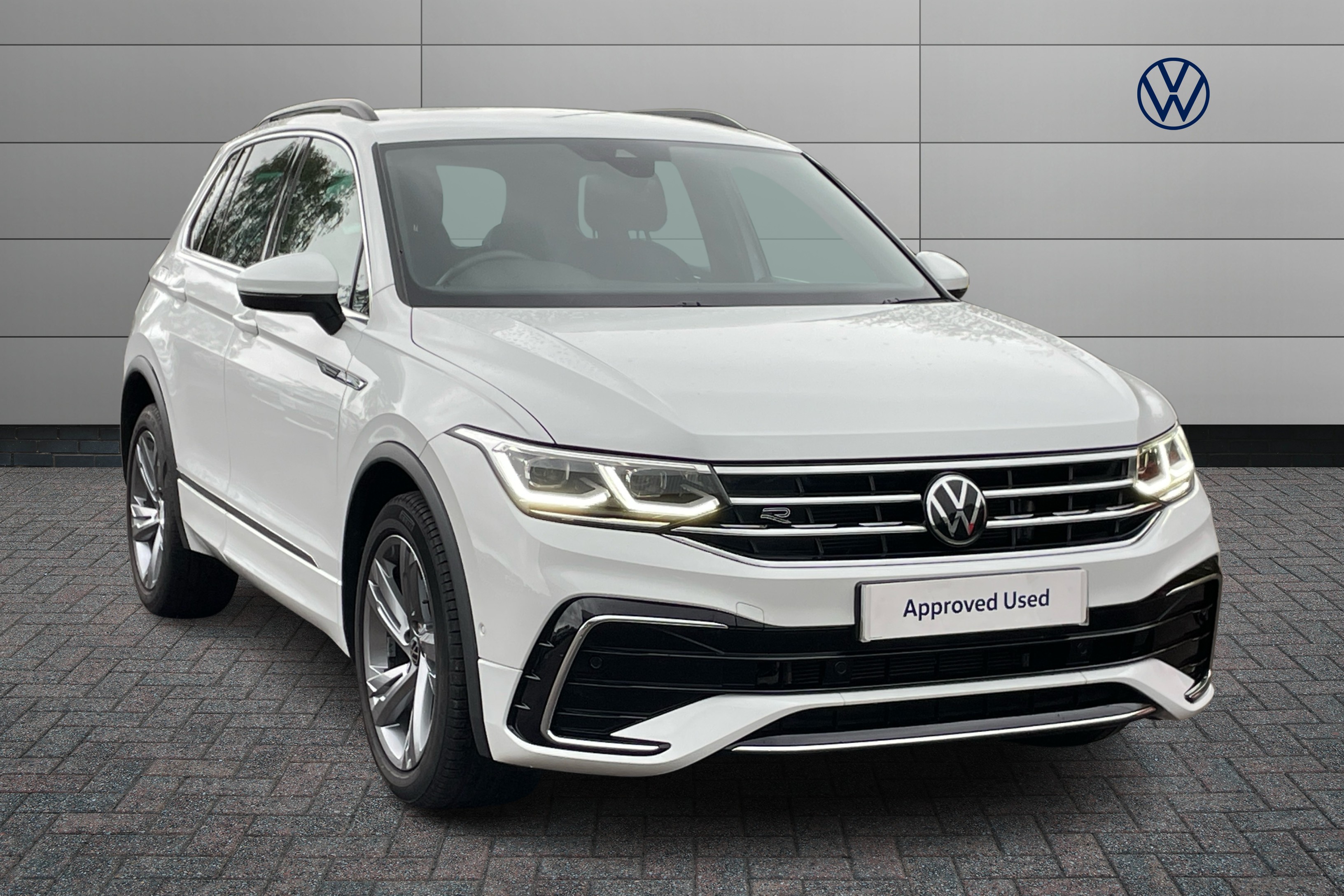 Main listing image - Volkswagen Tiguan