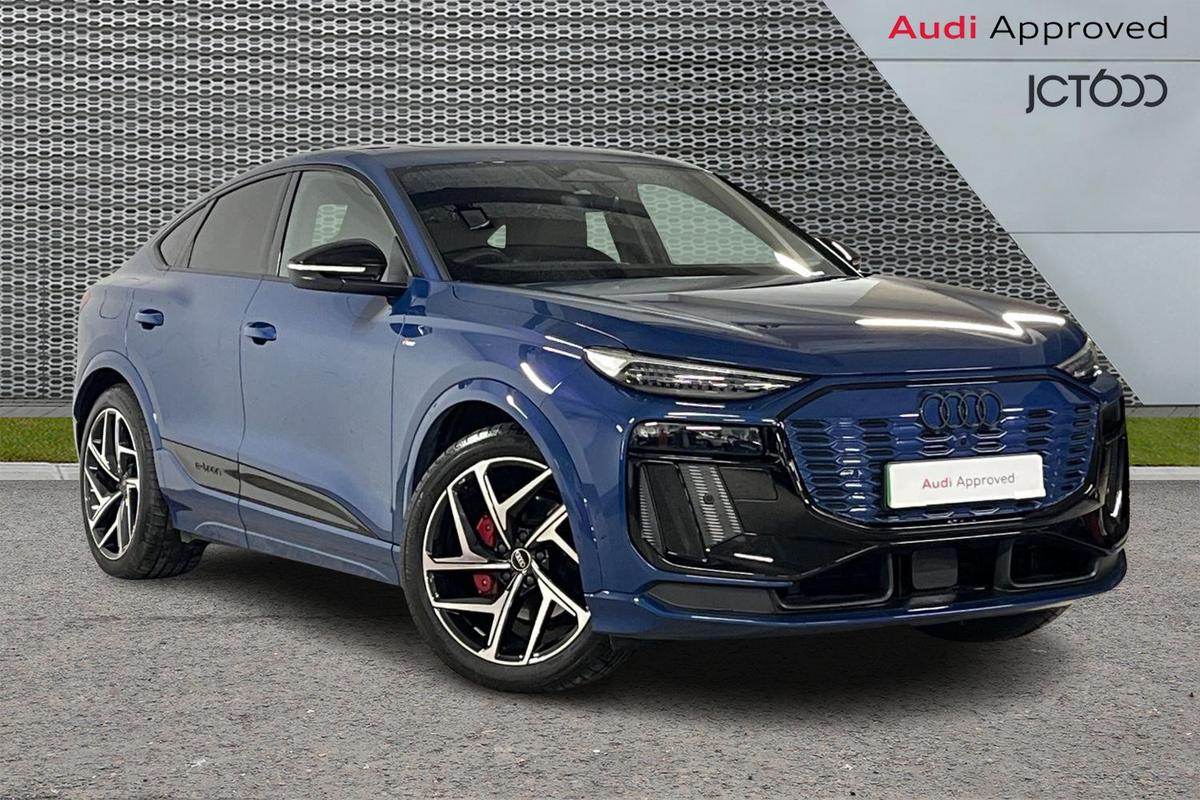 Main listing image - Audi Q6 e-tron
