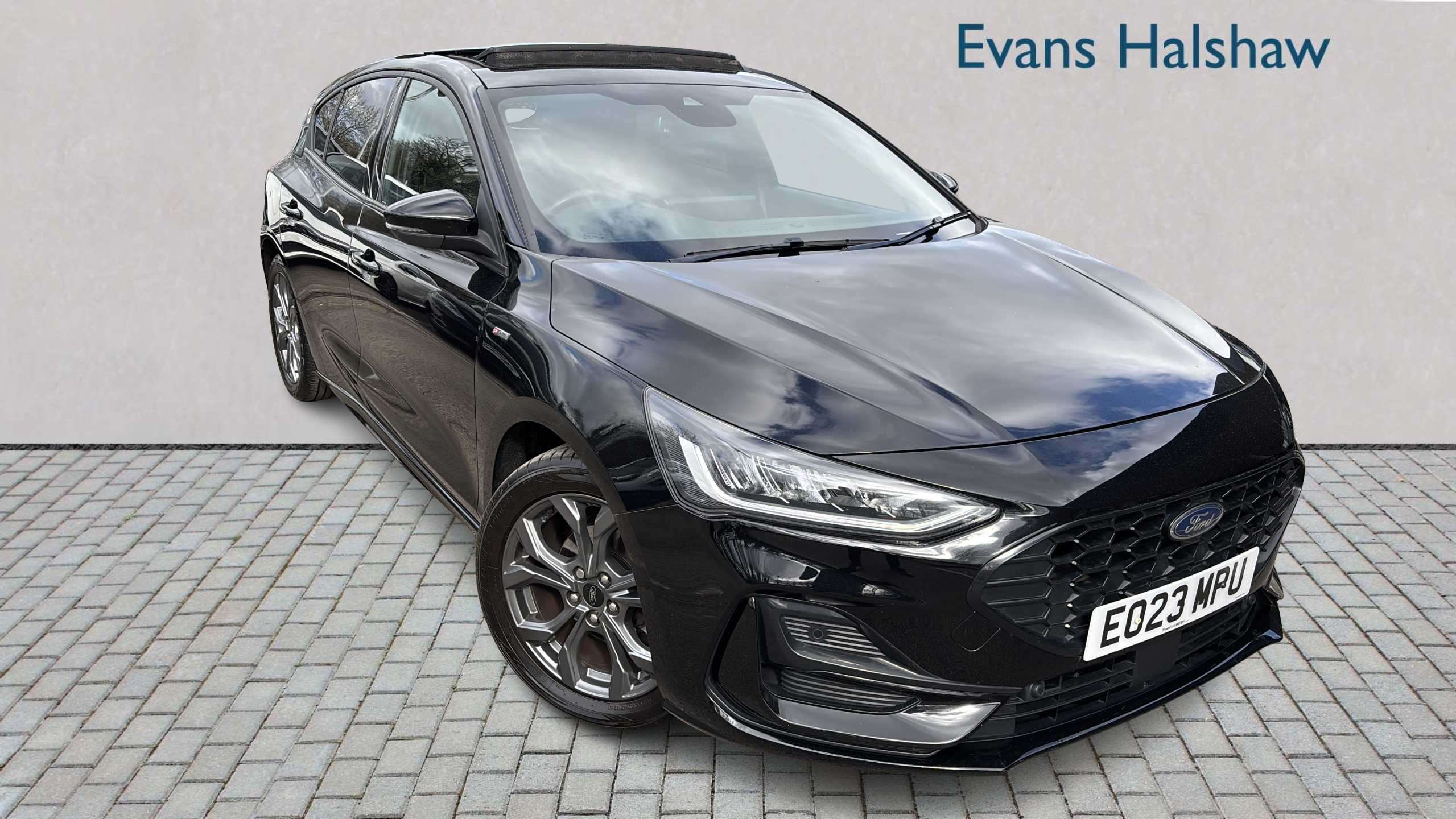 Main listing image - Ford Focus