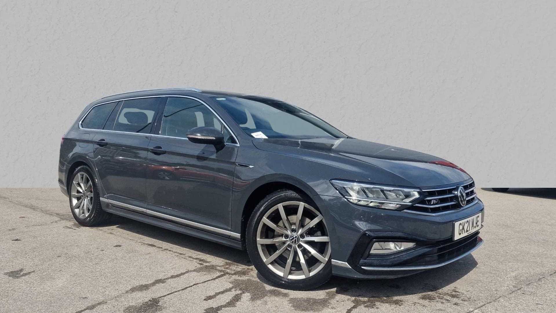 Main listing image - Volkswagen Passat Estate