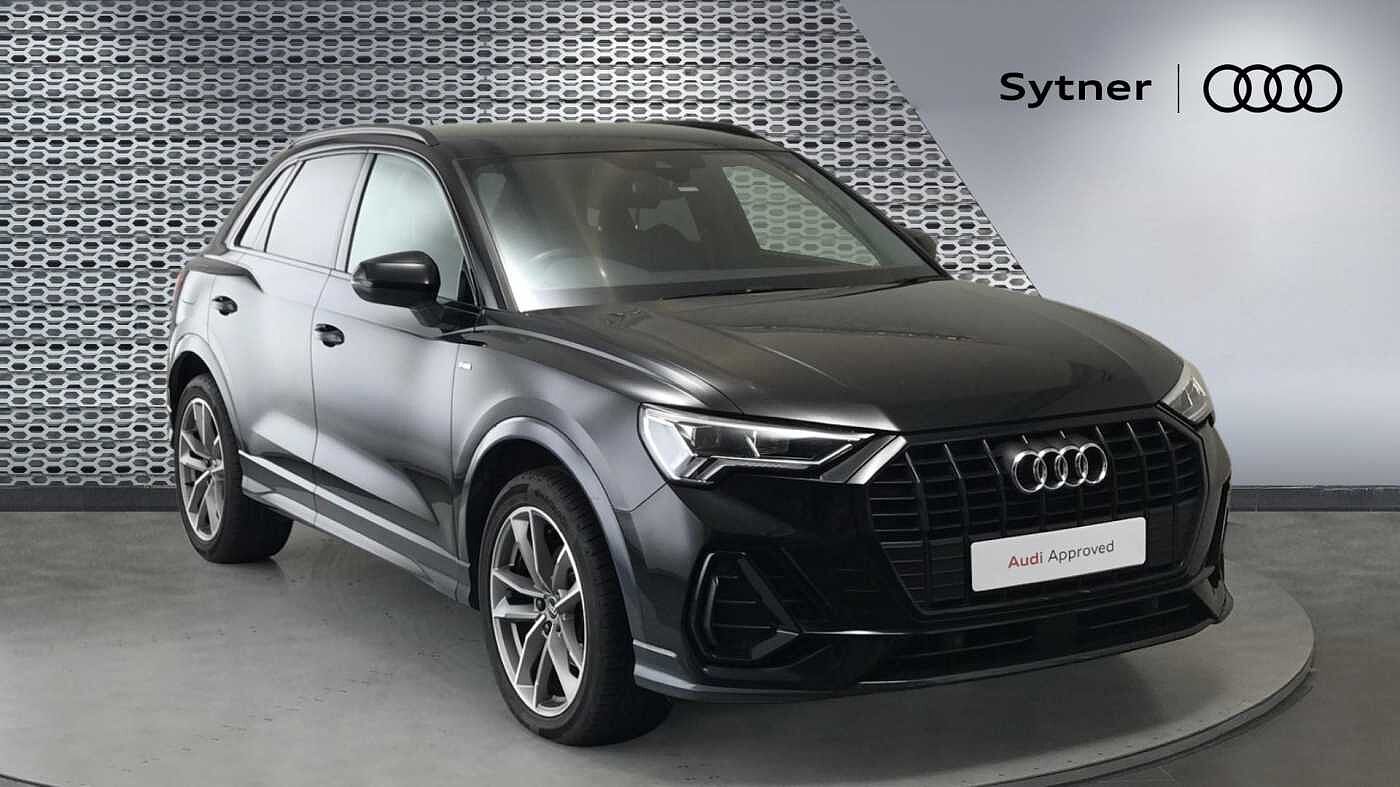 Main listing image - Audi Q3