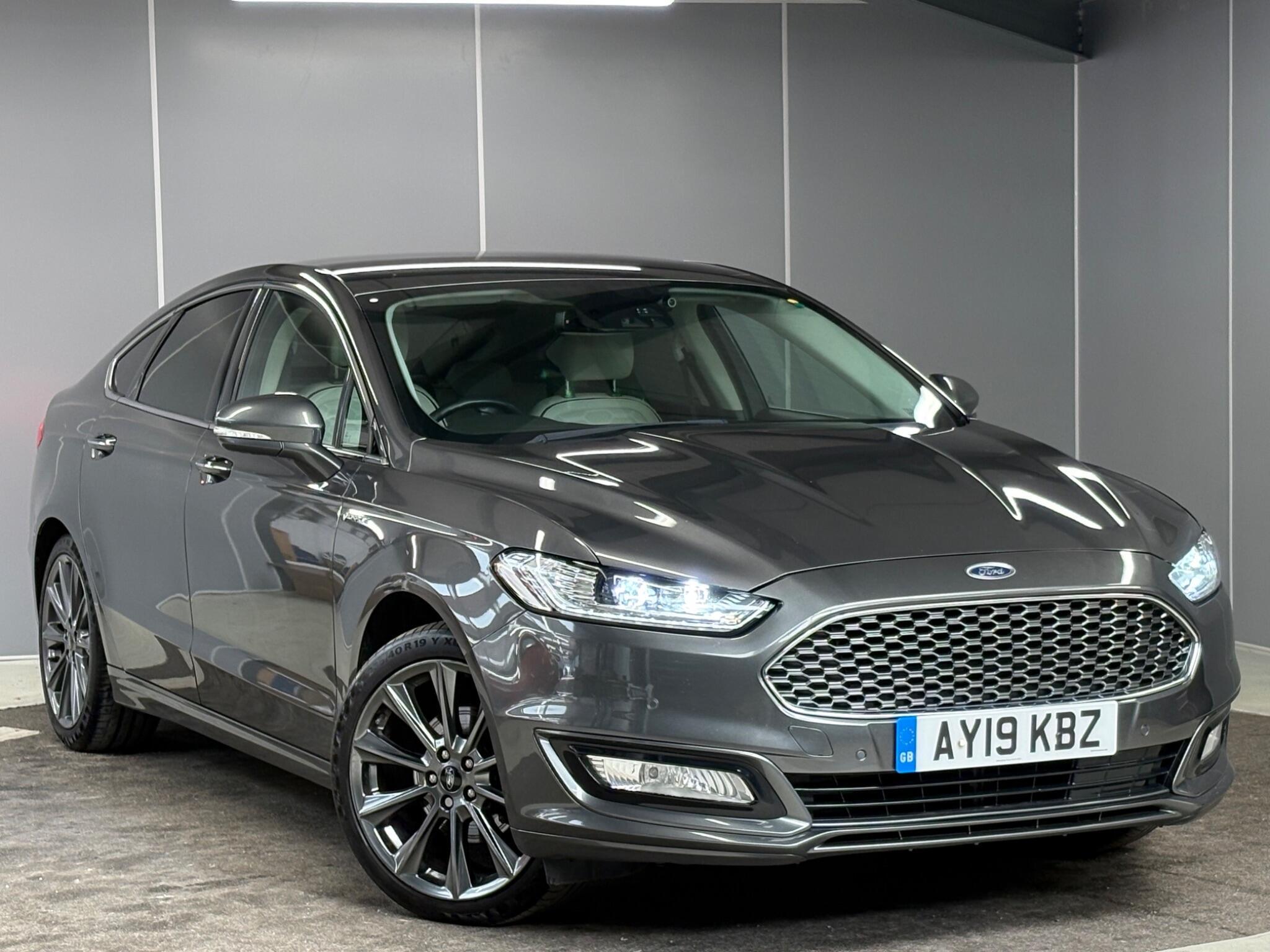 Main listing image - Ford Mondeo