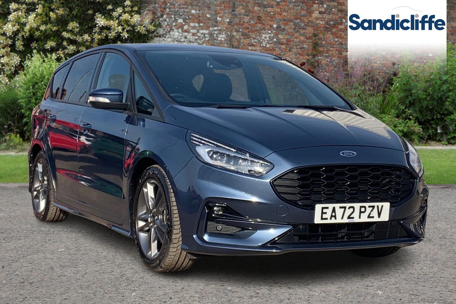 Main listing image - Ford S-MAX