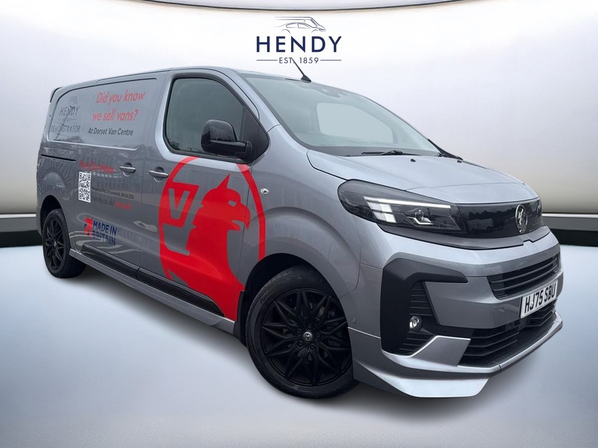 Main listing image - Vauxhall Vivaro