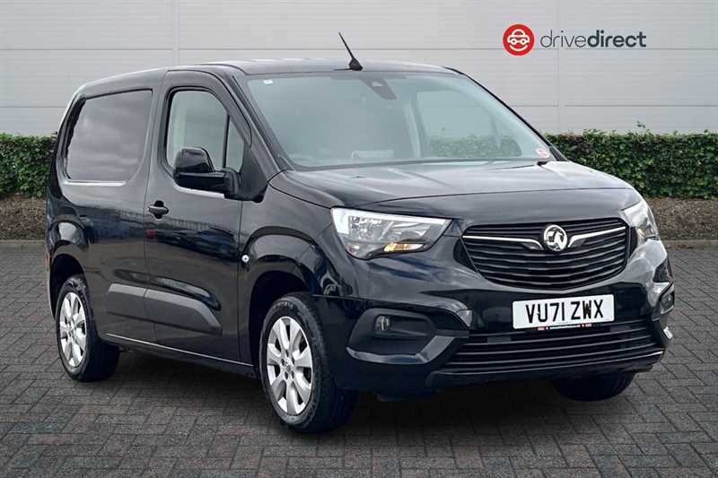 Main listing image - Vauxhall Combo Cargo