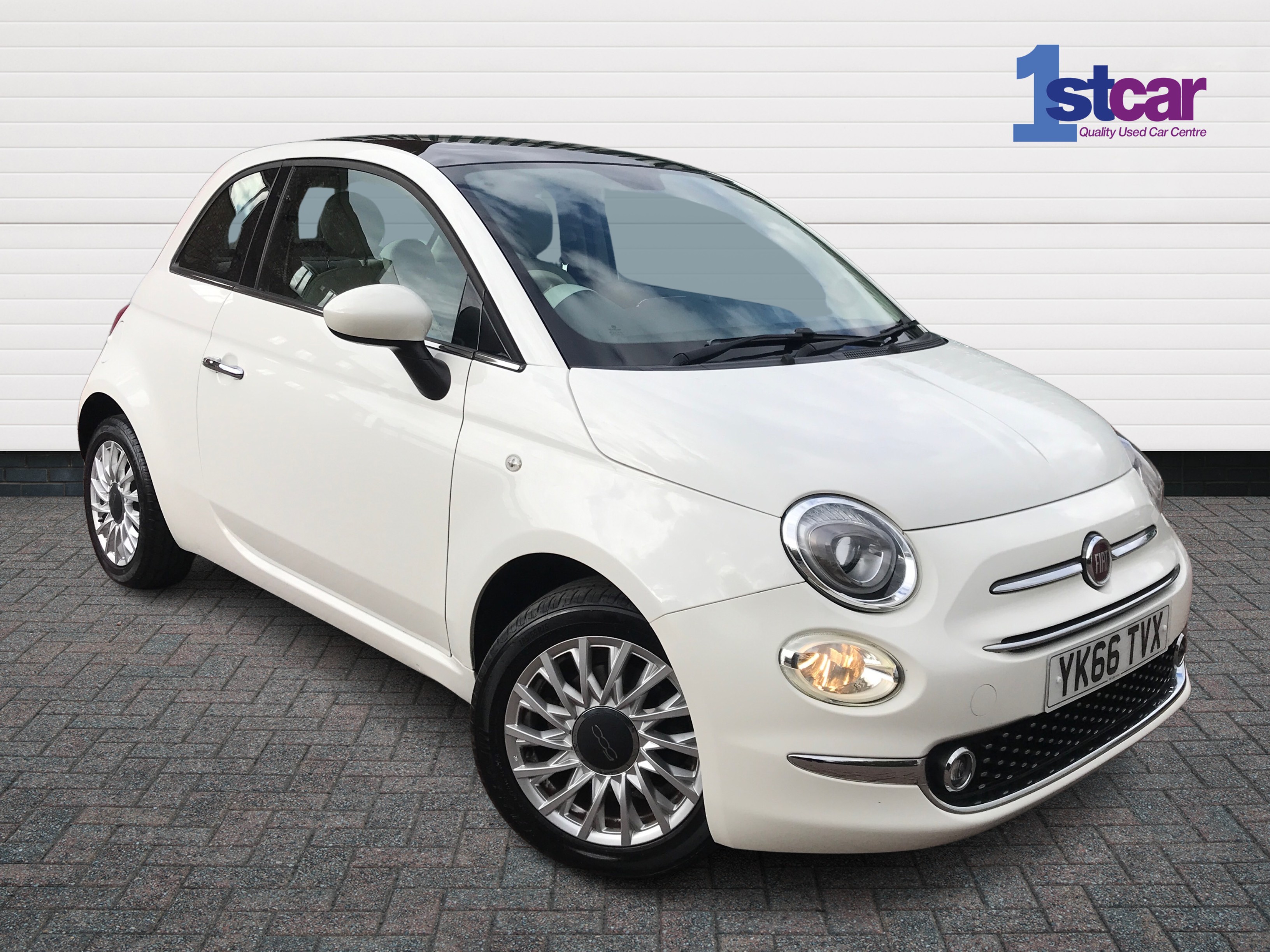 Main listing image - Fiat 500