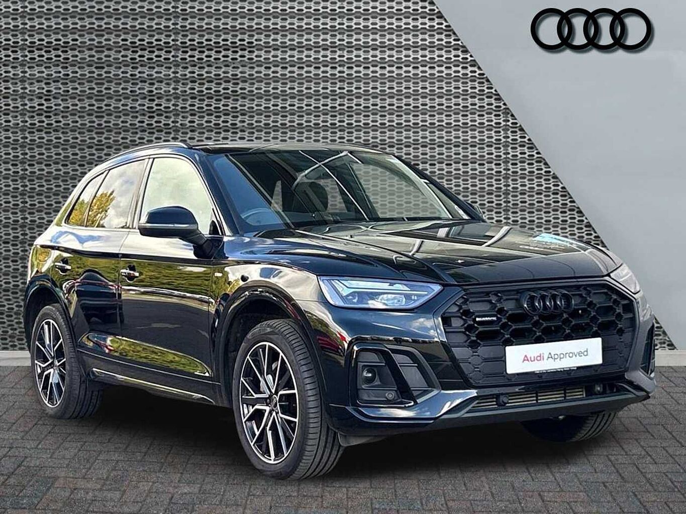 Main listing image - Audi Q5