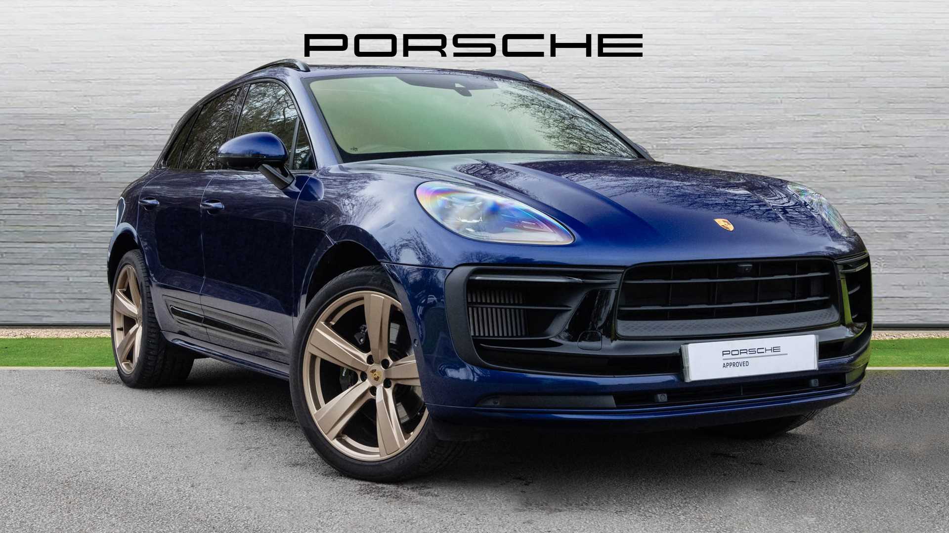 Main listing image - Porsche Macan