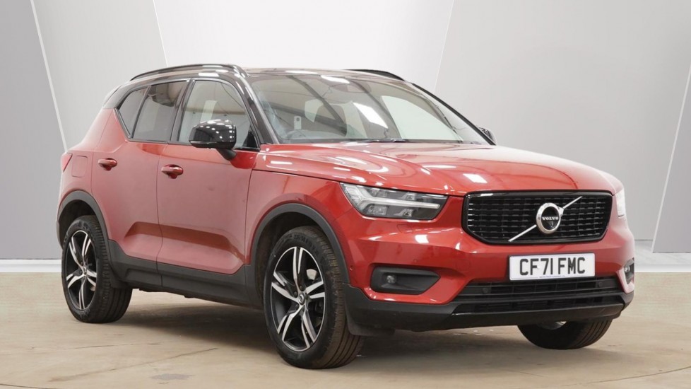 Main listing image - Volvo XC40