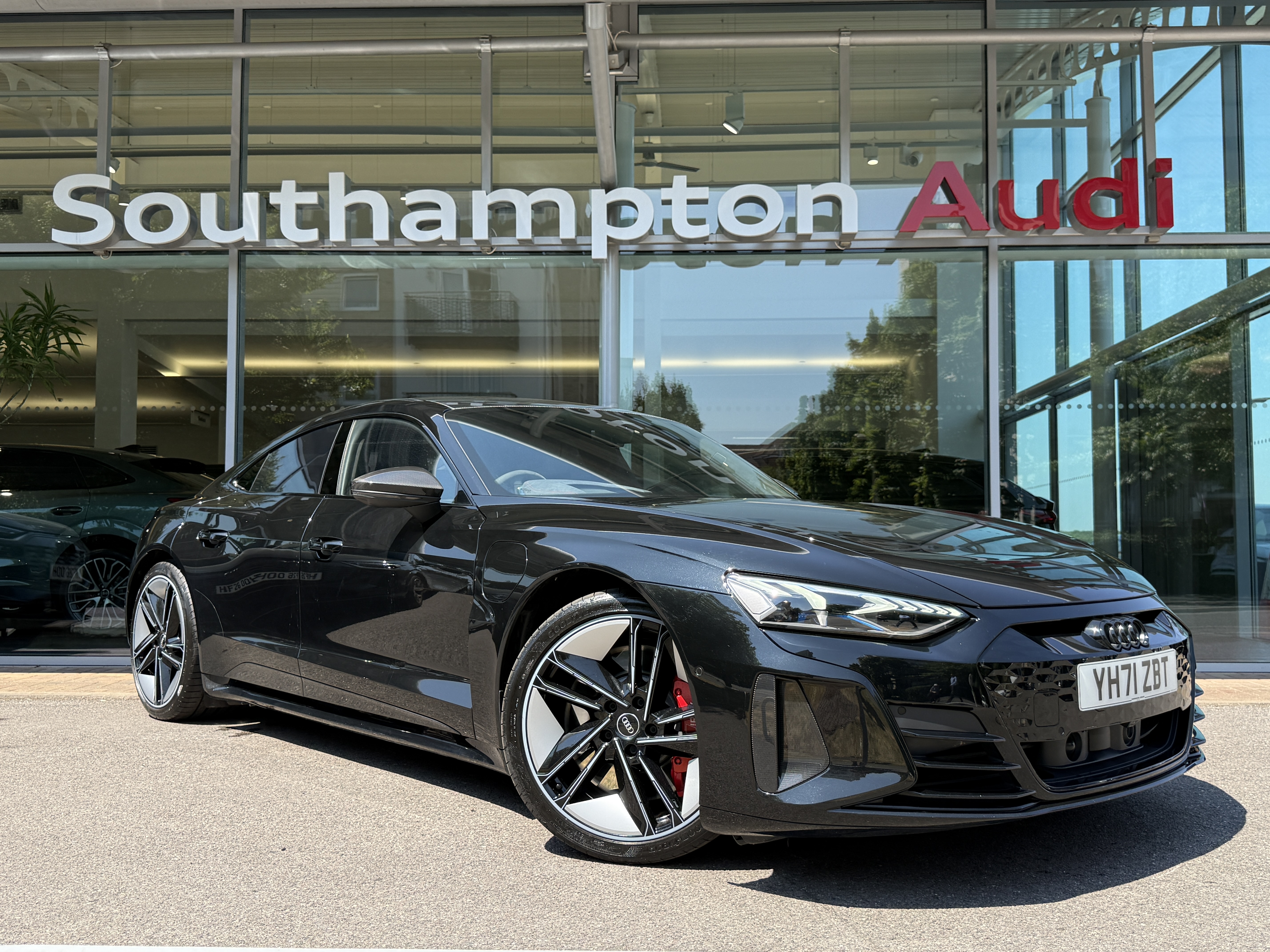 Main listing image - Audi RS e-tron GT