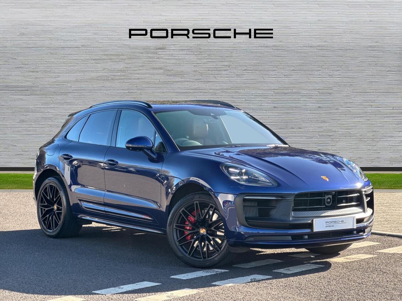 Main listing image - Porsche Macan