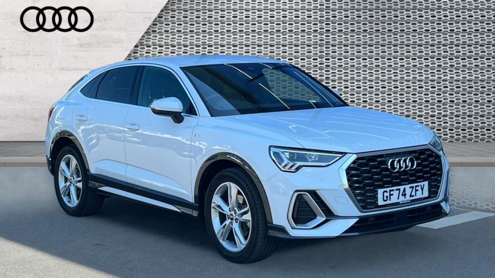Main listing image - Audi Q3
