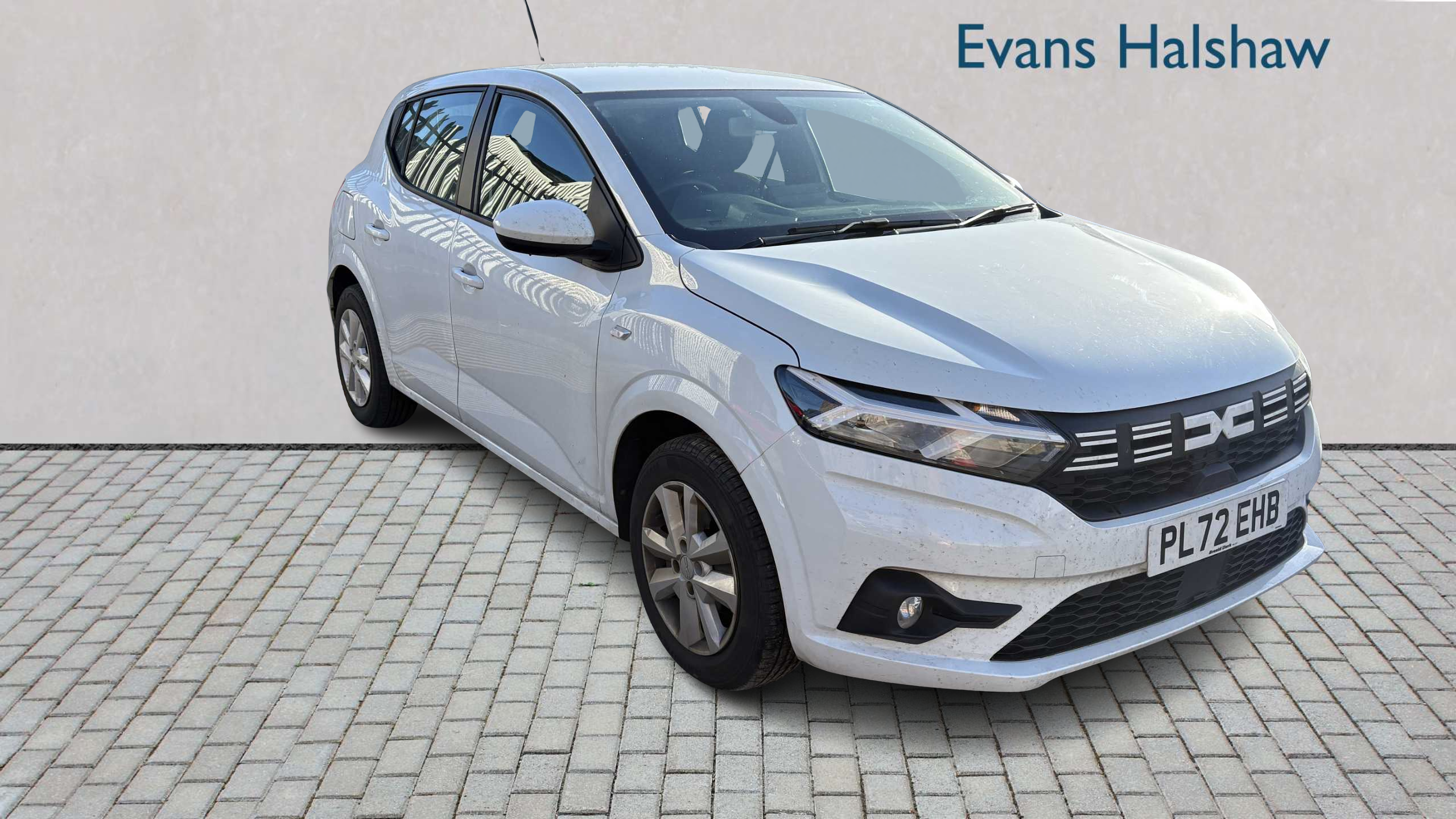 Main listing image - Dacia Sandero