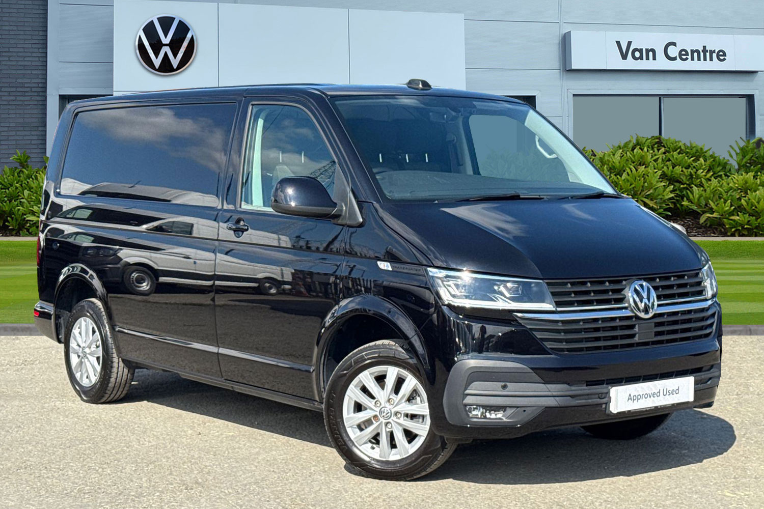 Main listing image - Volkswagen Transporter