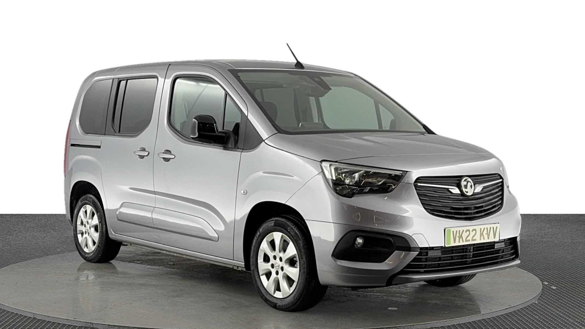 Main listing image - Vauxhall Combo Life-e