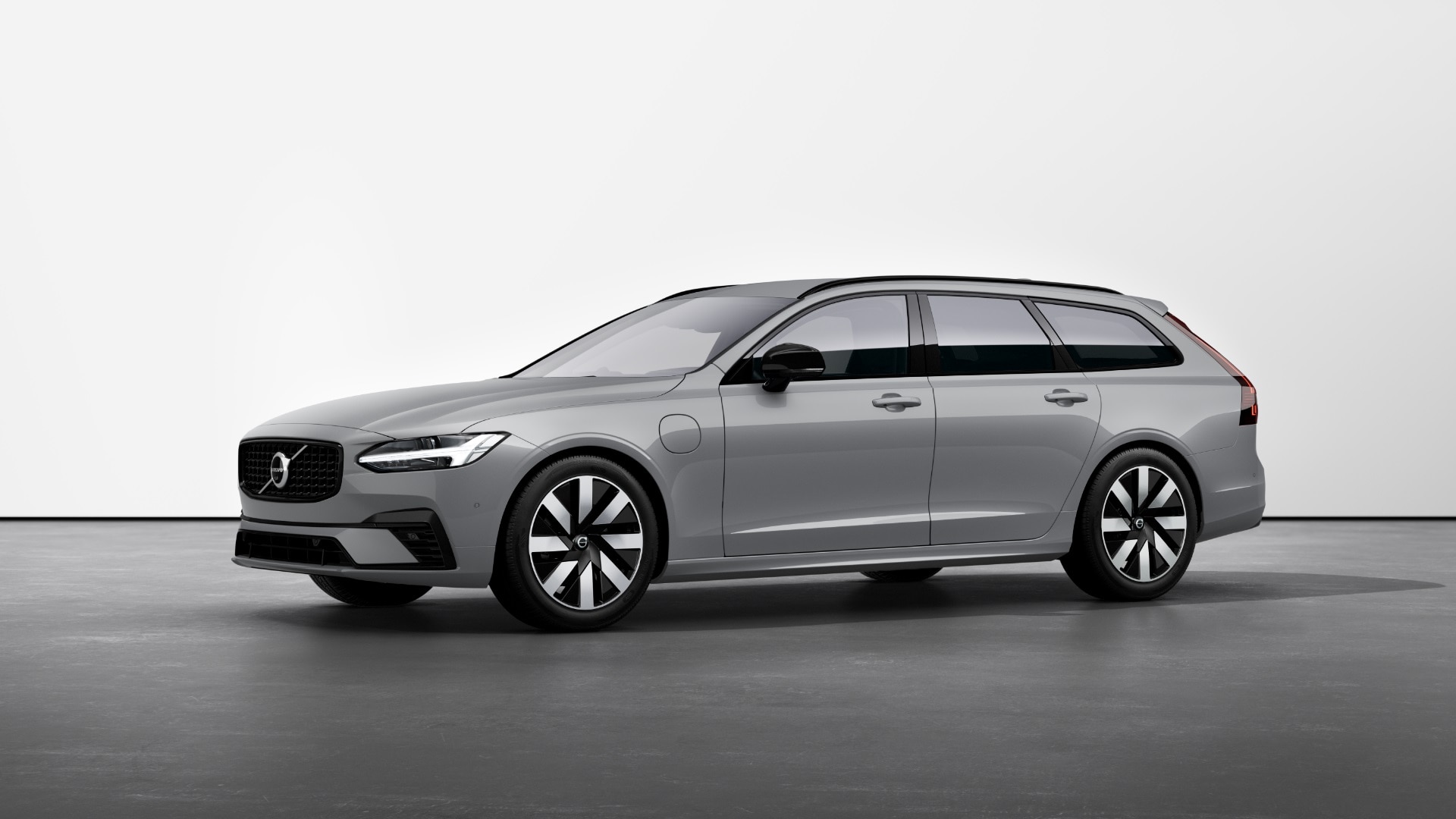 Main listing image - Volvo V90