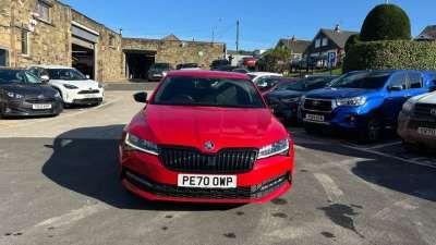 Main listing image - Skoda Superb