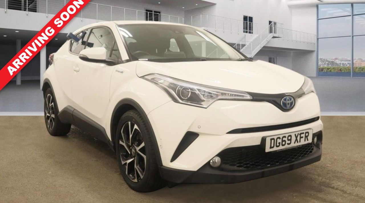 Main listing image - Toyota C-HR