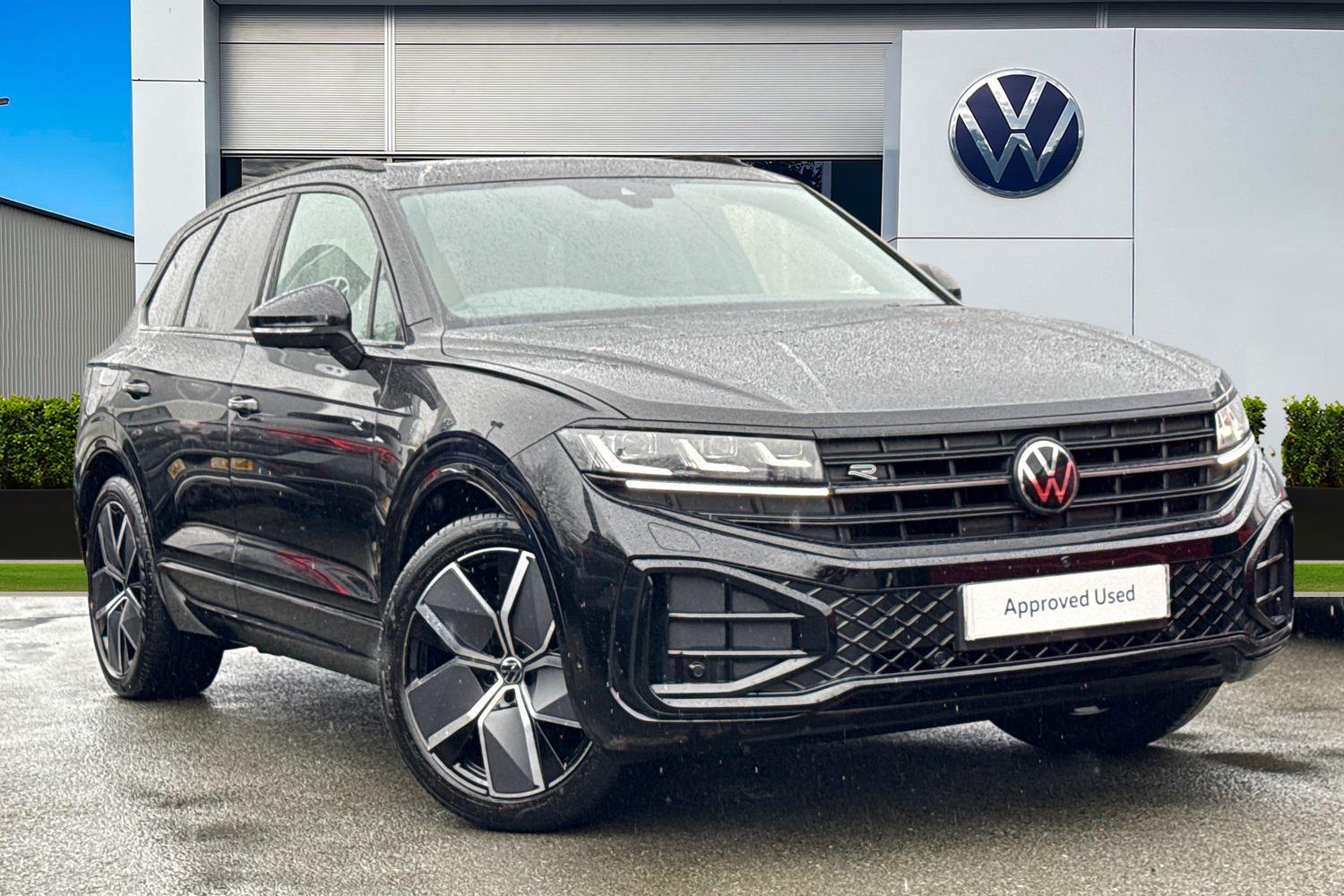Main listing image - Volkswagen Touareg