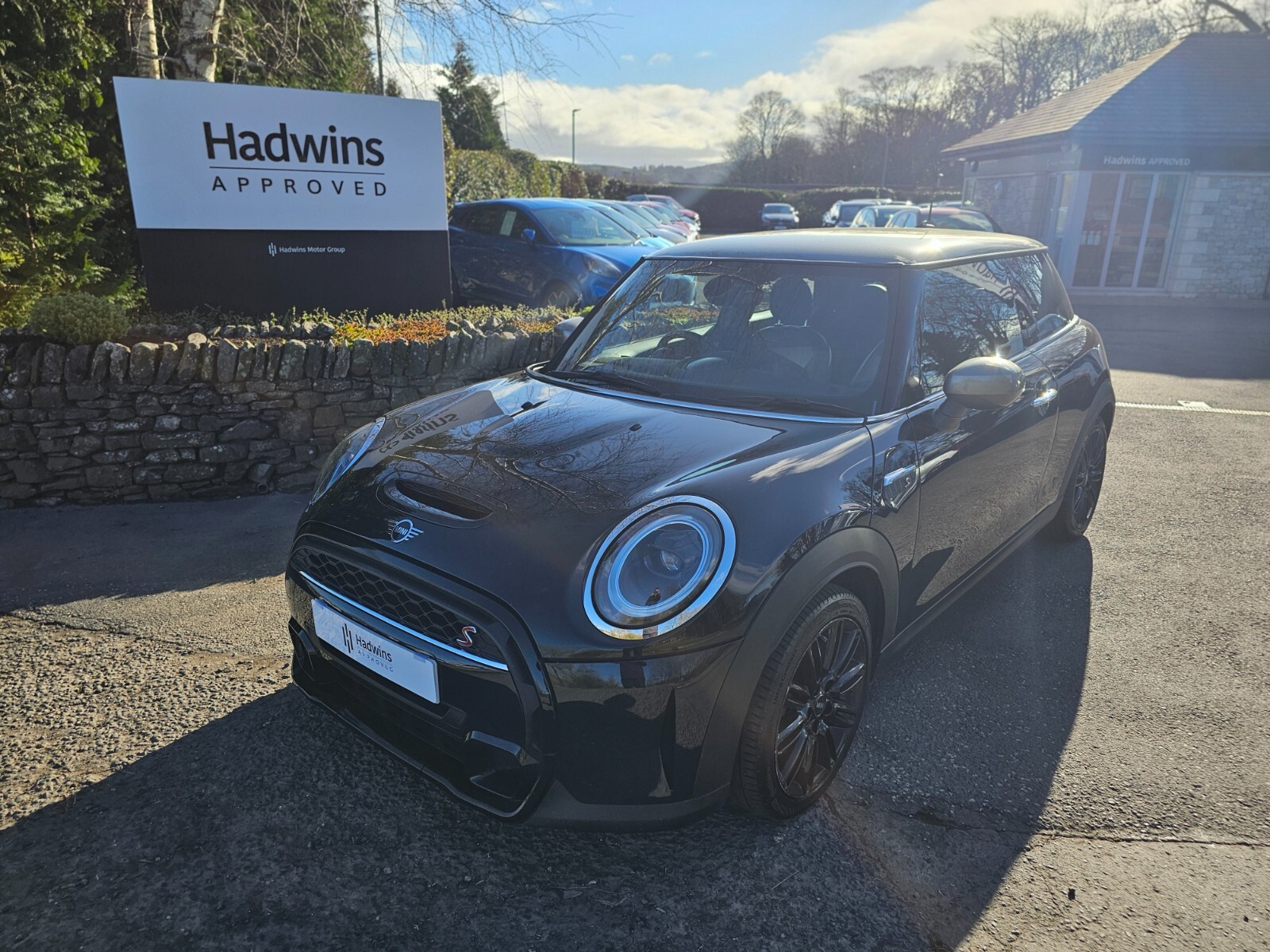 Main listing image - MINI Hatchback