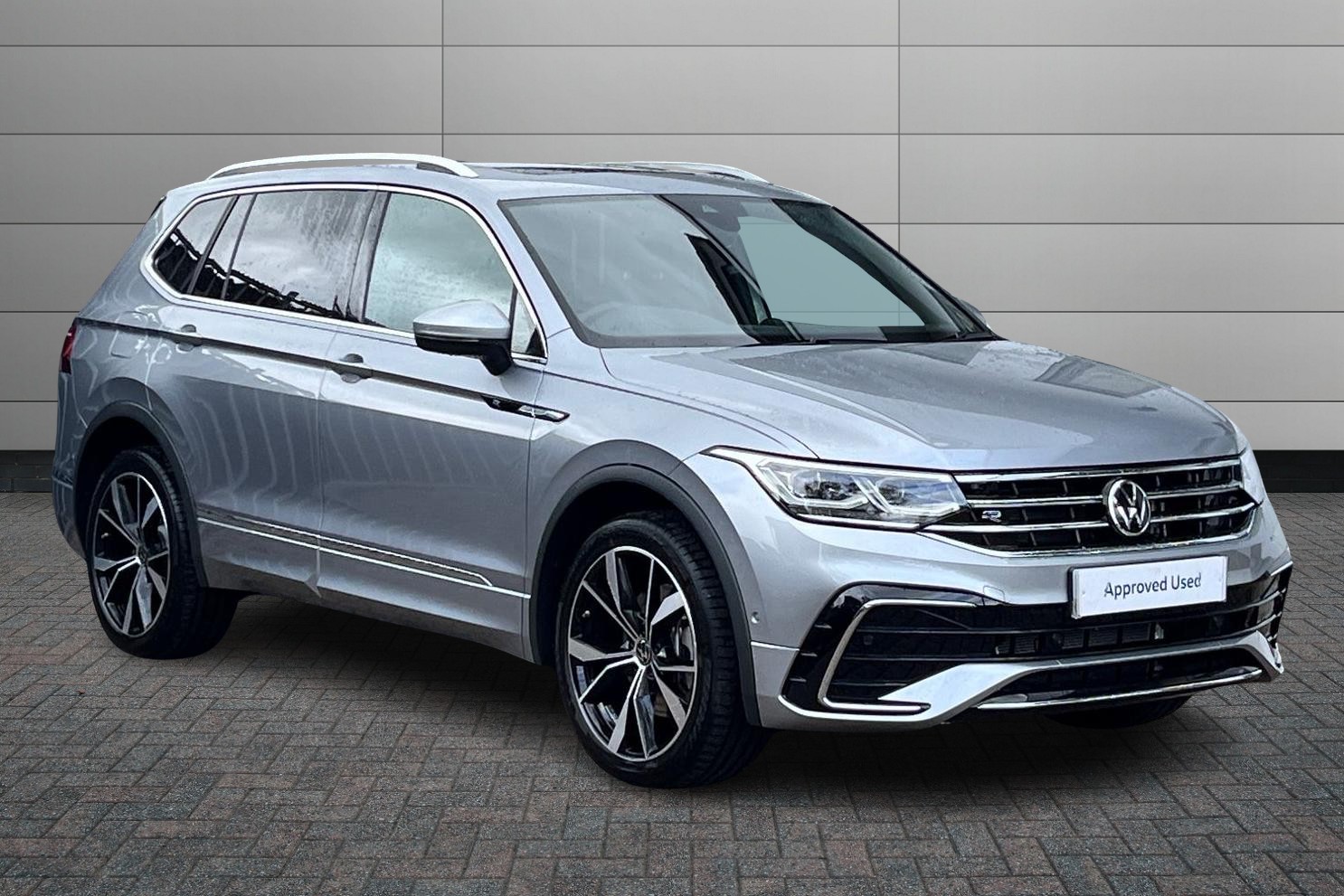 Main listing image - Volkswagen Tiguan Allspace