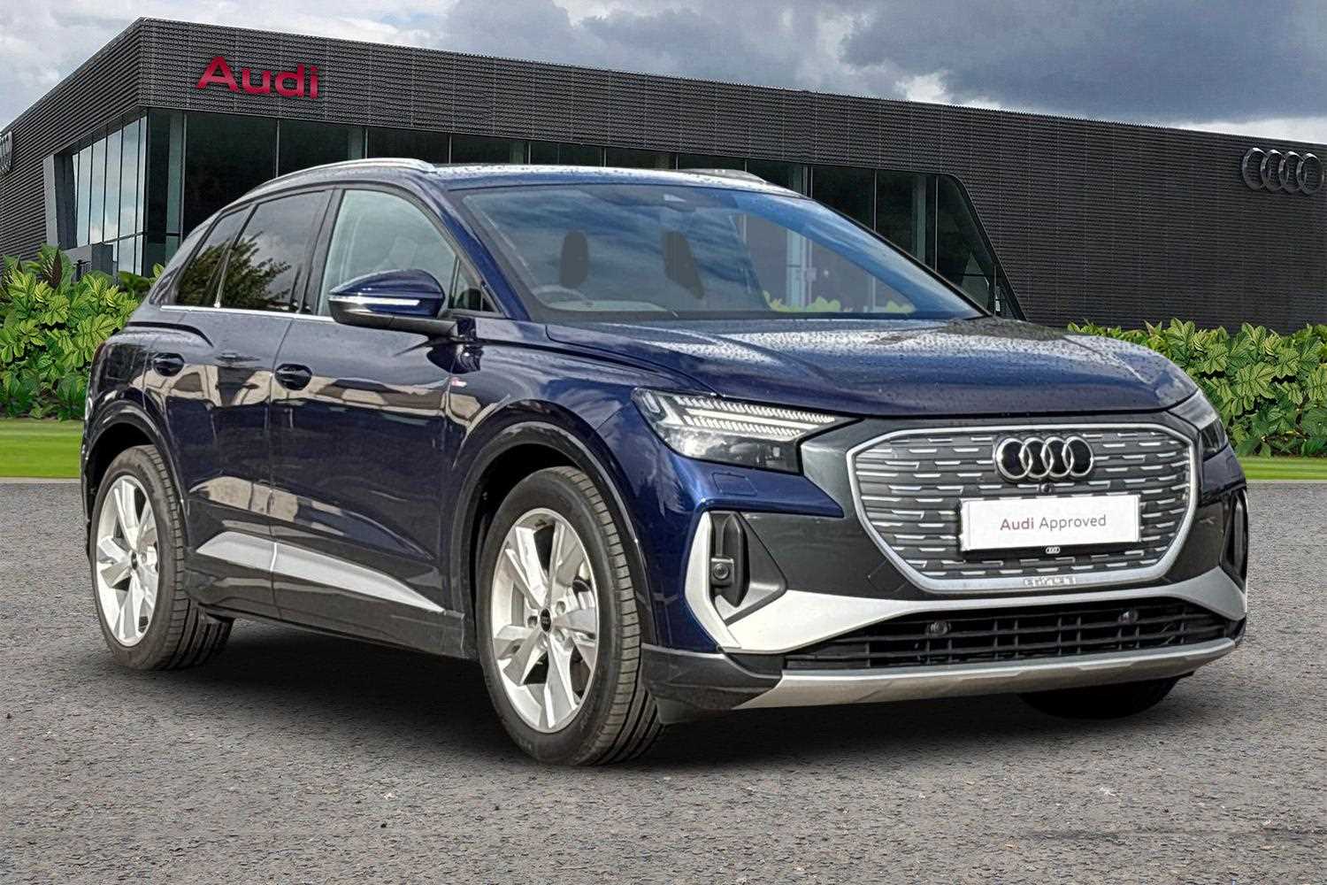 Main listing image - Audi Q4