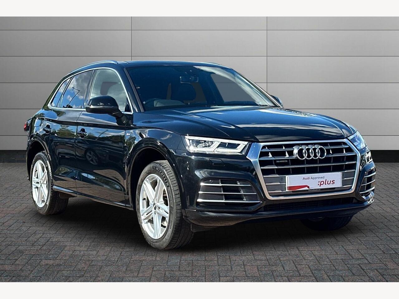 Main listing image - Audi Q5