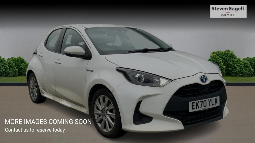 Main listing image - Toyota Yaris