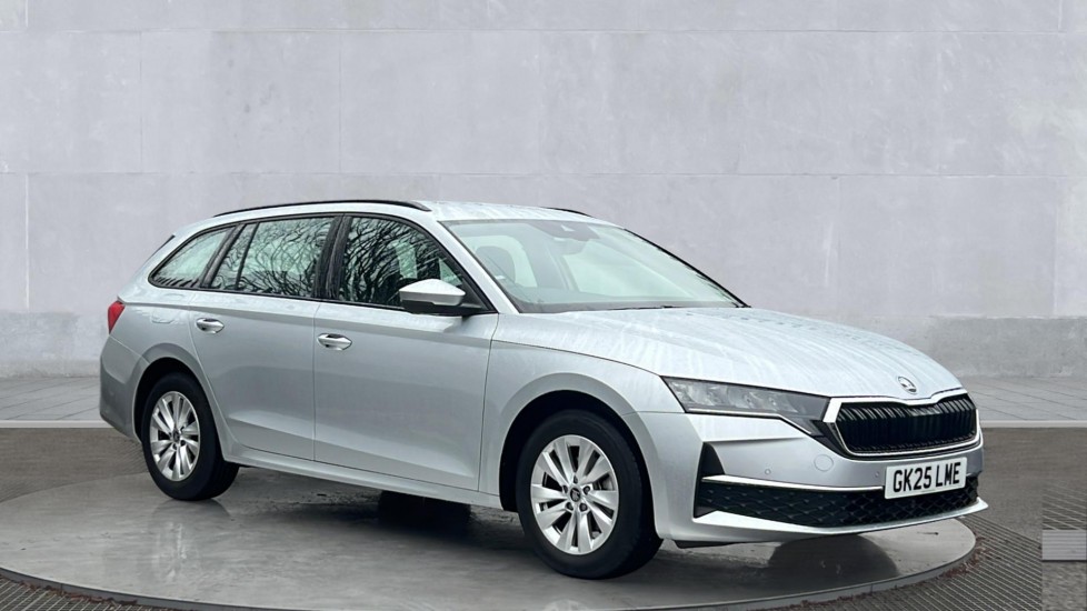 Main listing image - Skoda Octavia Estate