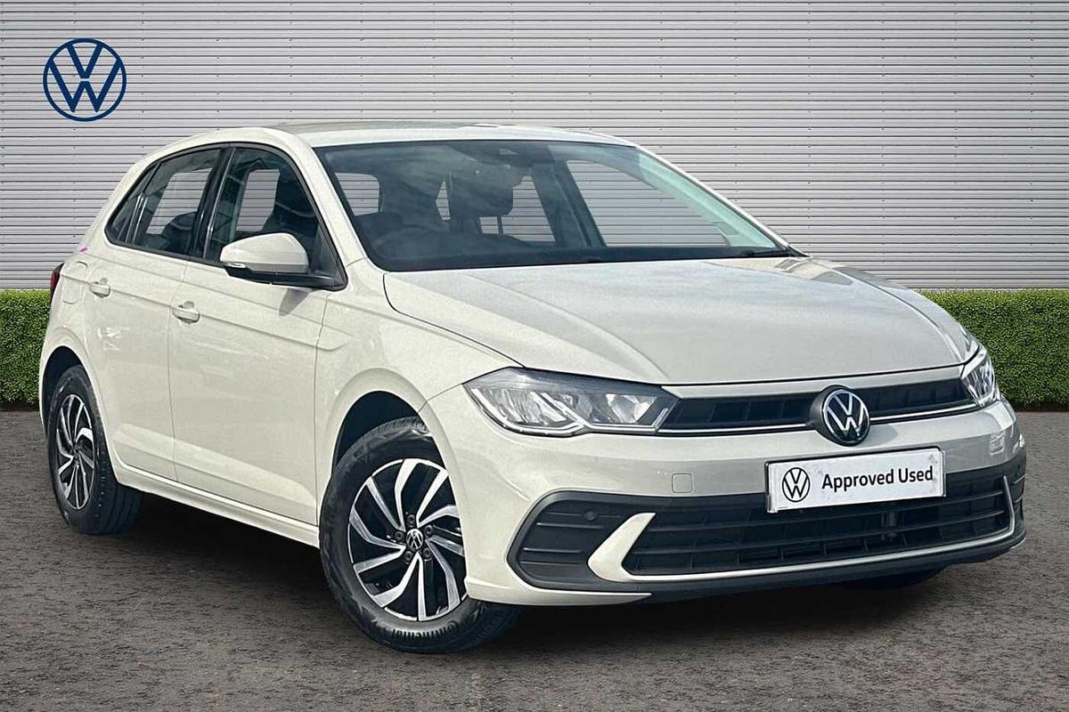 Main listing image - Volkswagen Polo