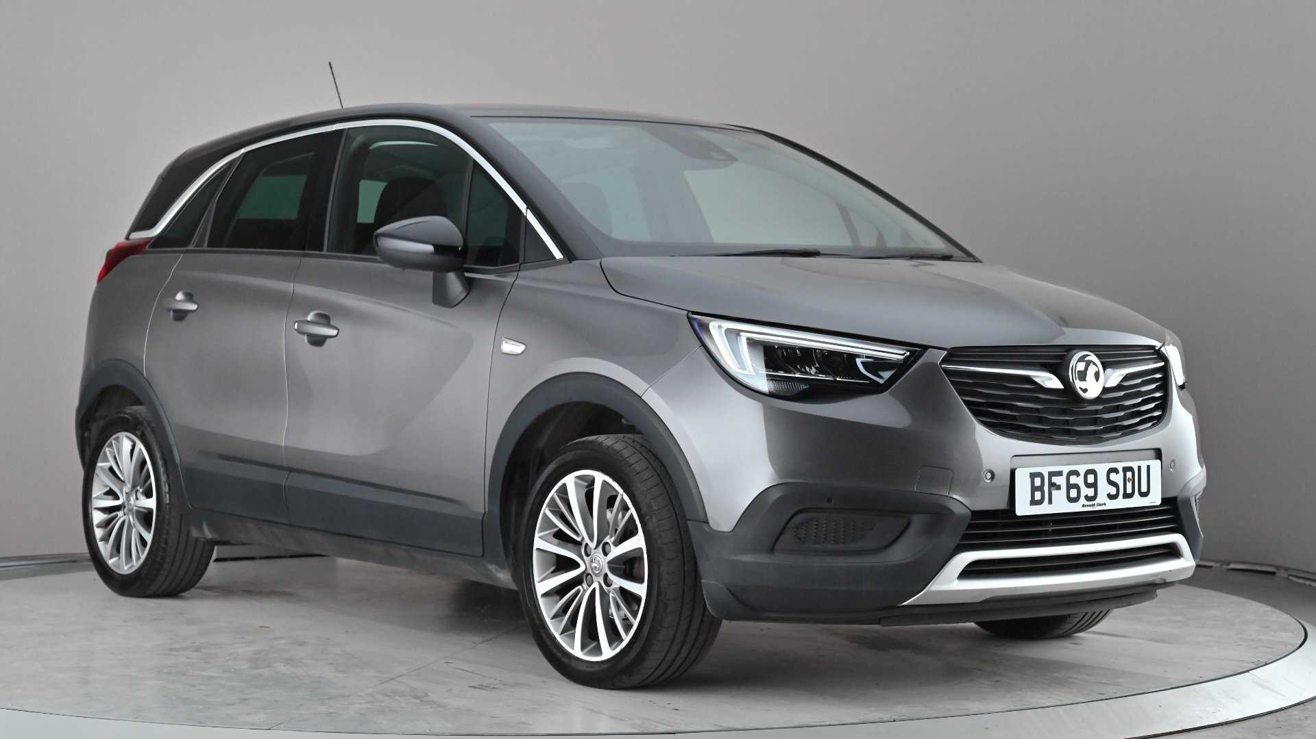 Main listing image - Vauxhall Crossland X