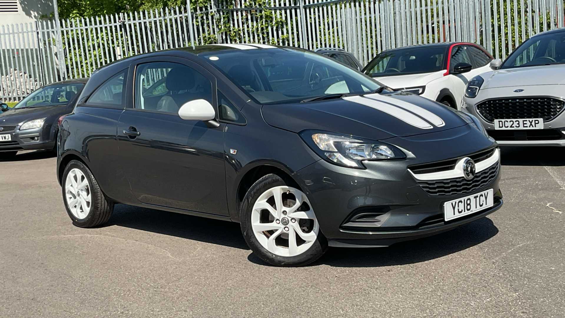 Main listing image - Vauxhall Corsa