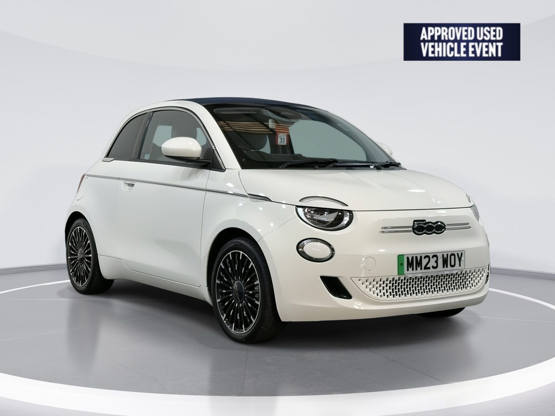 Main listing image - Fiat 500 Electric