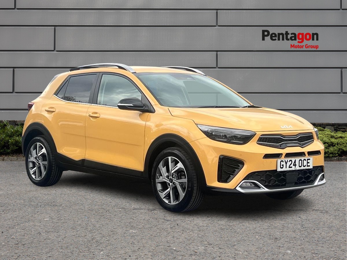 Main listing image - Kia Stonic