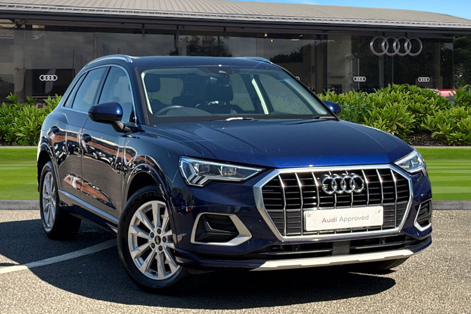 Main listing image - Audi Q3